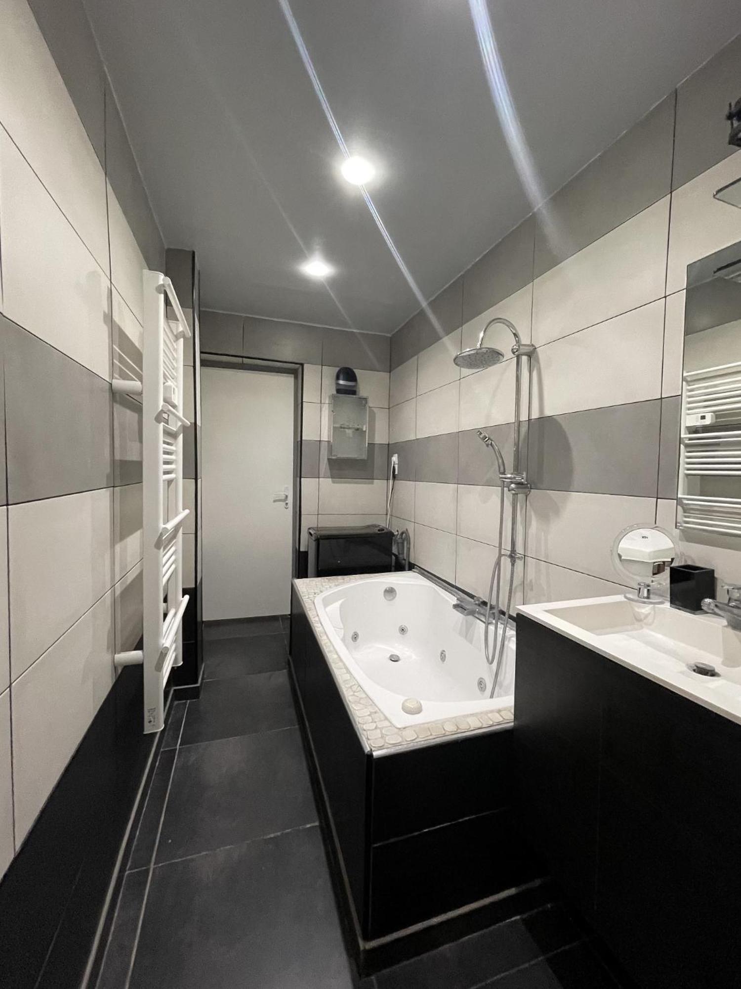 Spacieux T3 Place Comedie Gare Saint Roch Montpellier Zewnętrze zdjęcie